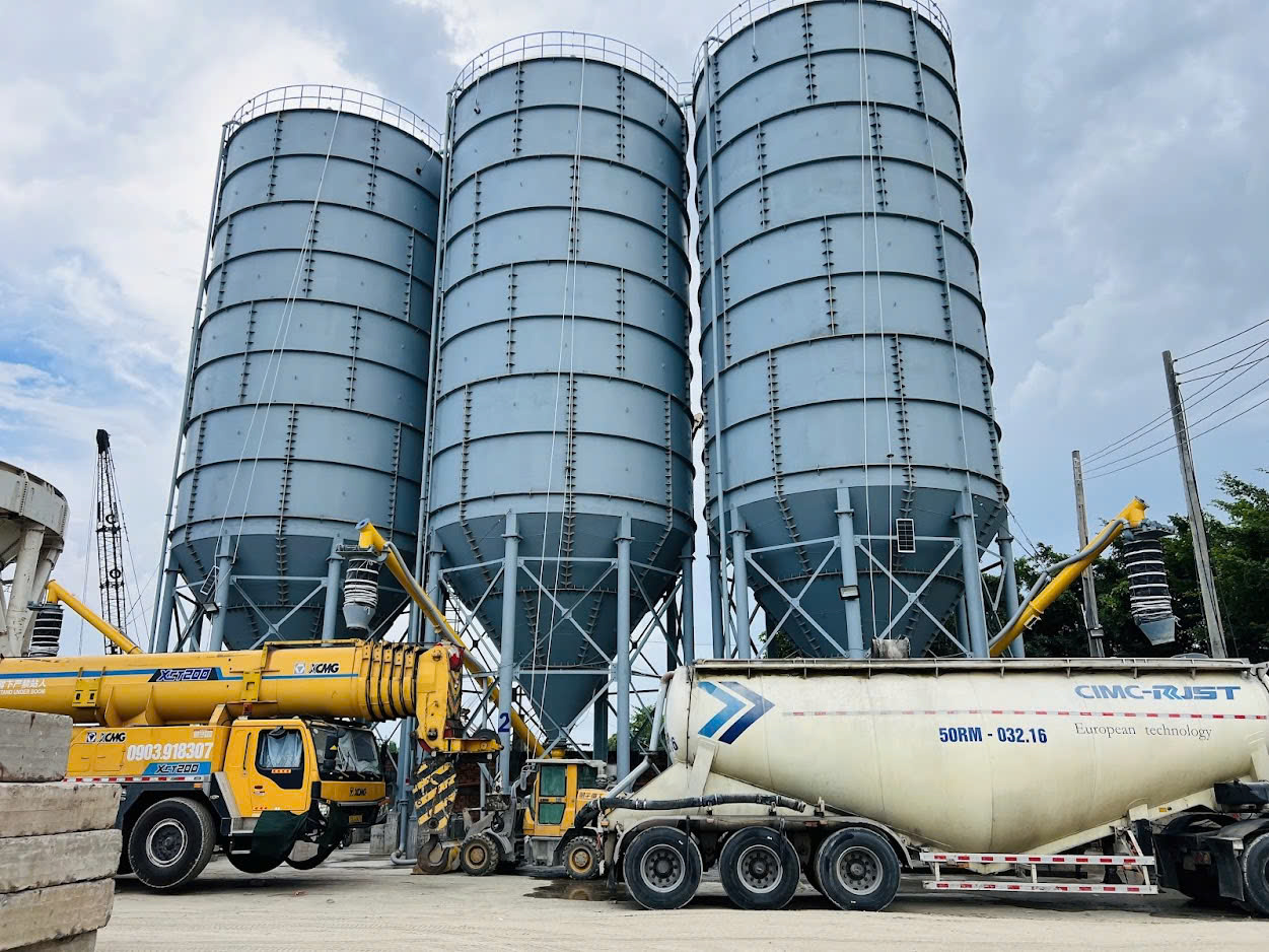 Cement silos from 100 tons to 3000 tons